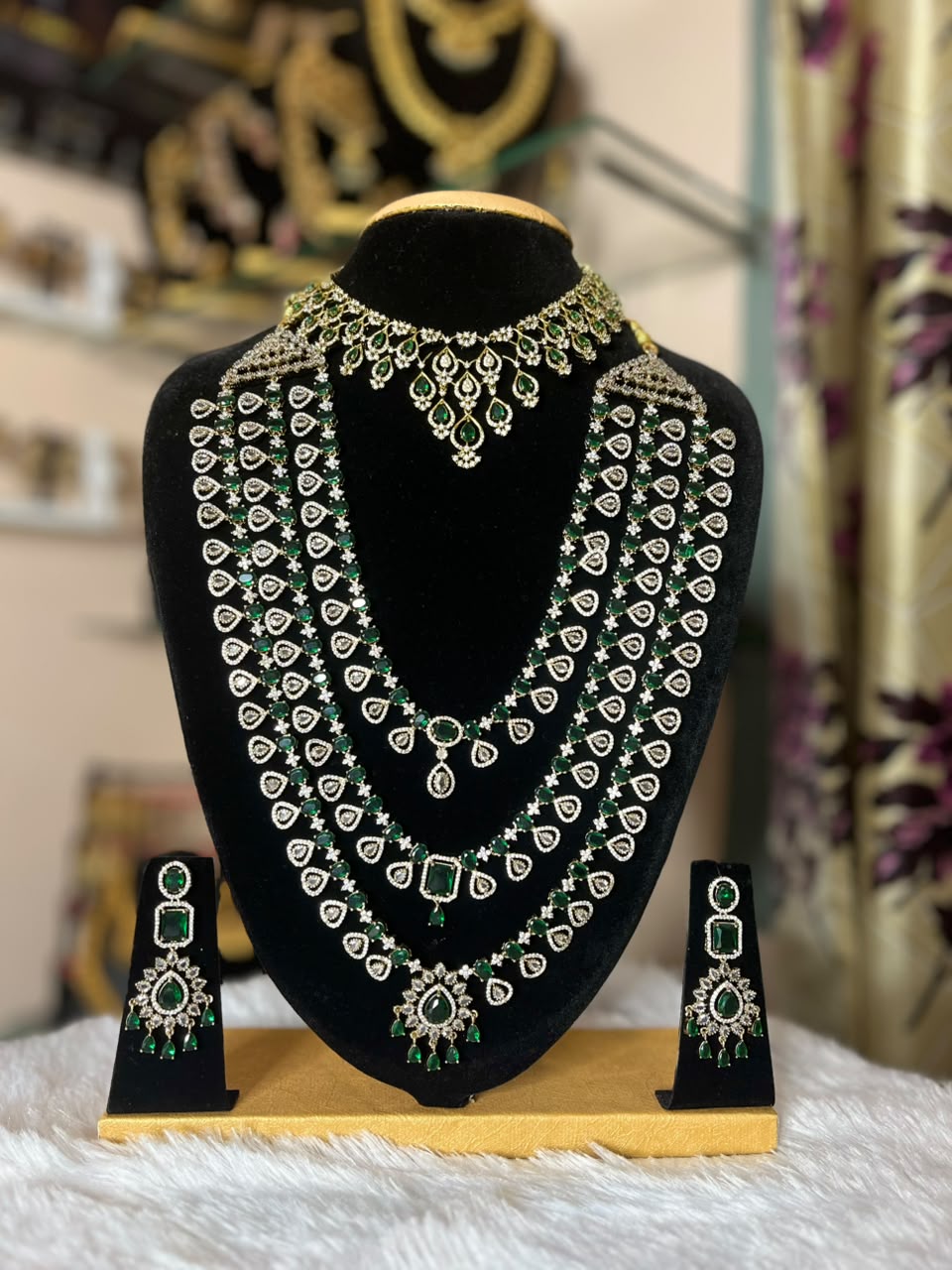 Classic Temple Gold Layered Haram